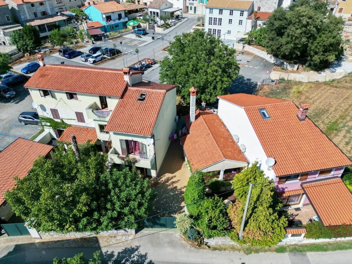 Apartment Magic Bale